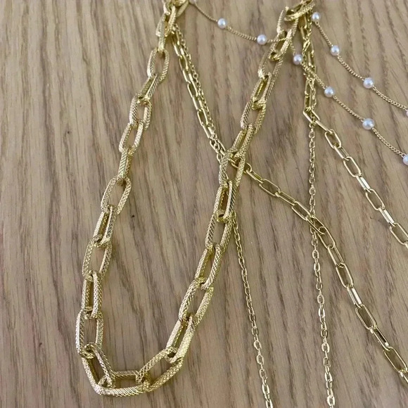 🆕Stitching Necklace Fashion Purple Bear Multi-layer🆕 - Picture 4 of 6